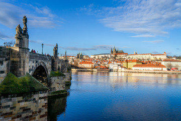 Fototapeta na wymiar Prague's castle, the river, and Charles Bridge