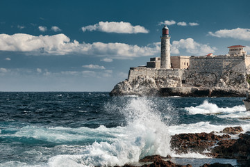 Phare du château d& 39 El Morro dans la baie de La Havane