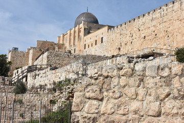 Walls of the Old City (Jerusalem)