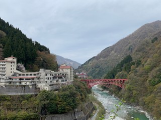 Rural gorge town