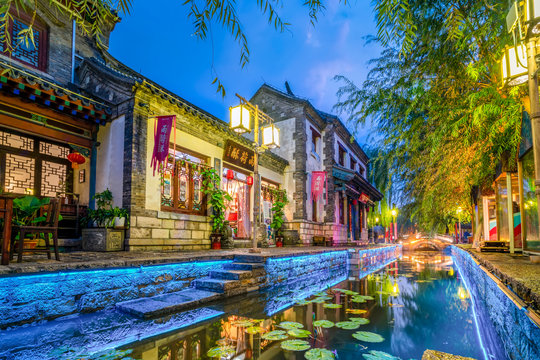 Jinan, Shandong: September 1, 2019: the ancient building street of qushuiting street in Jinan is a famous tourist attraction...