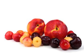 Different color cherries