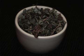 Травяные чаи с розой ,ромашкой,липой,тимьяном,лавандой.