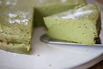 抹茶のレアチーズケーキ