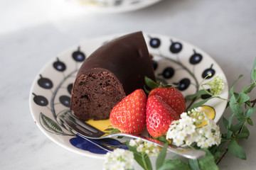 レーズンのチョコレートケーキ