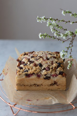 米粉のクランブルケーキ