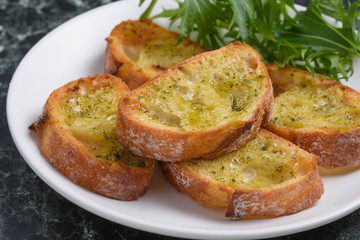 ガーリックトースト