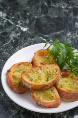 ガーリックトースト