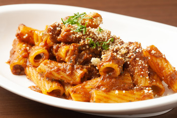 リガトーニのミートソース