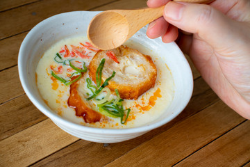 鹹豆漿　シェントウジャン