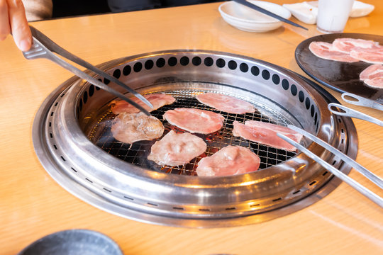 Best 焼肉の網 Images Stock Photos Vectors Adobe Stock