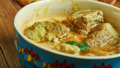 Awadhi  Kundan Kaliya