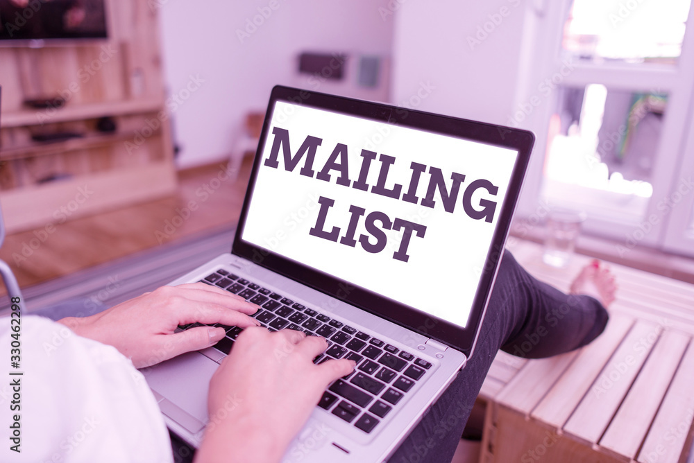 Aufkleber text sign showing mailing list. business photo text list of showing who subscribe to a periodic mail