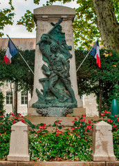Monuments aux Morts de la Grande Guerre à Ornans, France