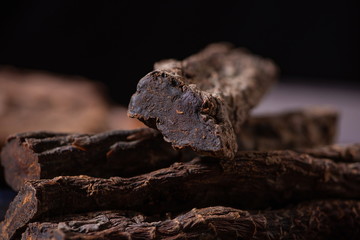 The Cistanche deserticola can be used to make tea substitute