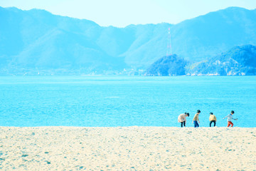 瀬戸内海と子供