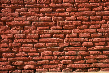 pared antigua de ladrillos de color rojo