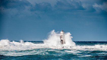 ligthouse storm mangiabarche calasetta sardinia