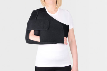 Shoulder Joint Brace. Bandage on the shoulder joint (scarf) with additional fixation. Deso's Handwrap. Supports & Immobilizers. Orthopedic medical Braces. Shoulder injury.