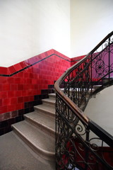 Wnętrze kamienicy w Budapeszcie © moniadk