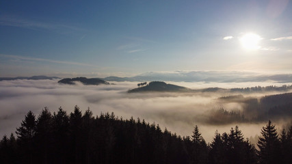 Sonnenaufgang mit Nebel im Sauerland