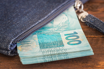 Obraz premium Brazilian money, banknote 100 reais