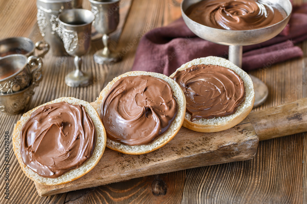 Poster Slices of bread with chocolate paste