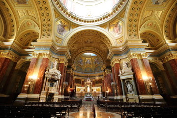  Saint Basilica Stefan in Budapest