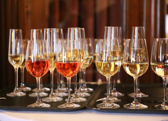  Glasses of champagne and sparkling wine served on event
