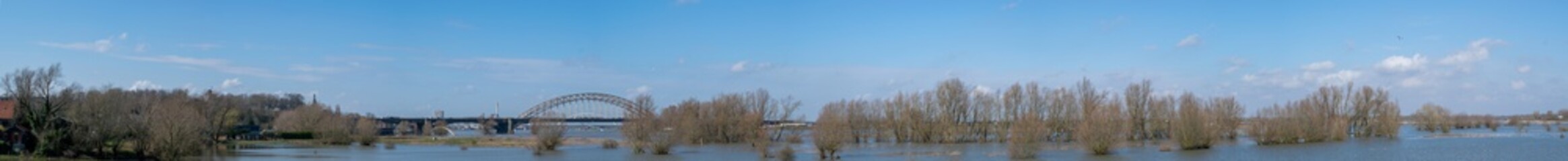 Panorama of the Waal in Nijmegen