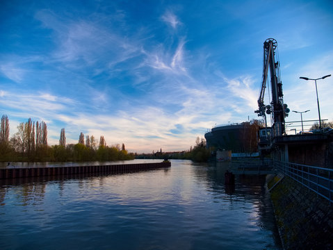 Industrie Hafen von Frankfurt Fechenheim