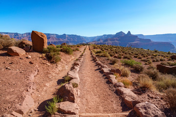 hiking the south kaibab trail at skeleton point in grand canyon national park, arizona, usa