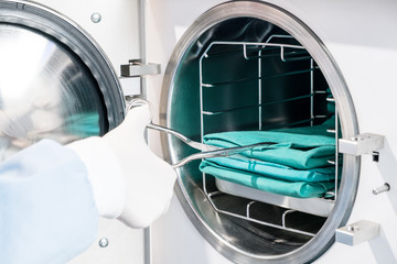 autoclave sterilizing machine for dental tools to clean. cless B/ high quality.