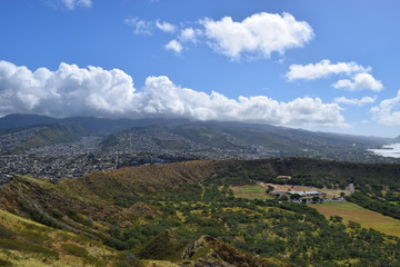 Fototapeta na wymiar ハワイの山