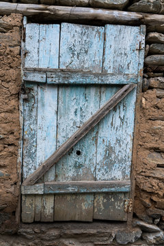 Blue Door in Kalai Humb