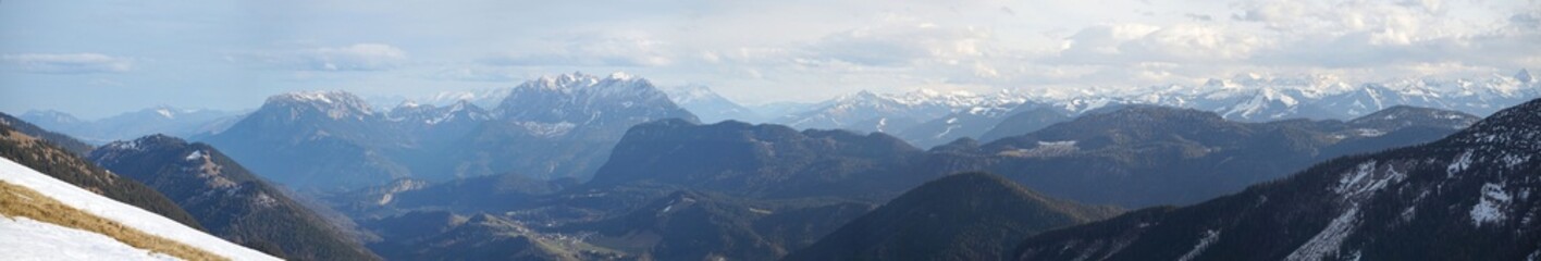 Fototapeta na wymiar Kaiser-Panorama vom Burgstein aus