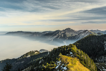 Nebel über dem Kochelsee