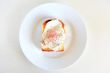 Simple egg cheese toast