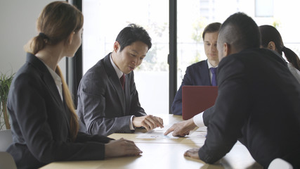 ビジネスイメージ　会議