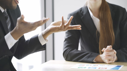 ビジネスイメージ　会議