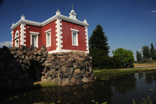W&ouml;rlitzer Park, Grotte der Egeria