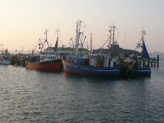 fisckutter in burgstaken fehmarn