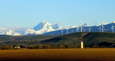 Beautiful Mt. Stuart range in the Cascade Mountains of Washington State 