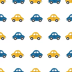 Tapeten Autos Nahtloses Muster der netten Kinder mit blauen und gelben Kleinwagen auf hellem Hintergrund. Illustration eines Automobils im Cartoon-Stil für Tapeten-, Stoff- und Textildesign. Vektor
