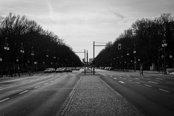 Empty Berlin- Siegessaüle 