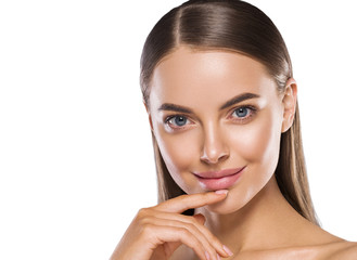 Naklejka premium Beautiful model face close up natural make up long smooth hair beautiful eyes lips cosmetic concept