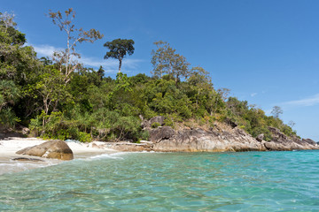 Obraz premium Beautiful Scenery at Patai Galah Beach, Koh Lipe, Thailand, Asia