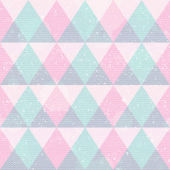 Pink triangles seamless pattern with grunge effect
