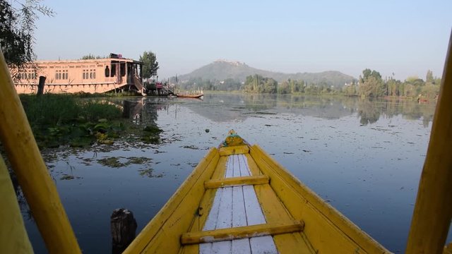 Shikara Ride on beautiful dal lake in Kashmir, India