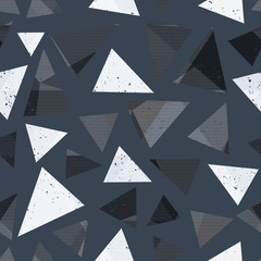 Gray triangle seamless pattern with grunge effect